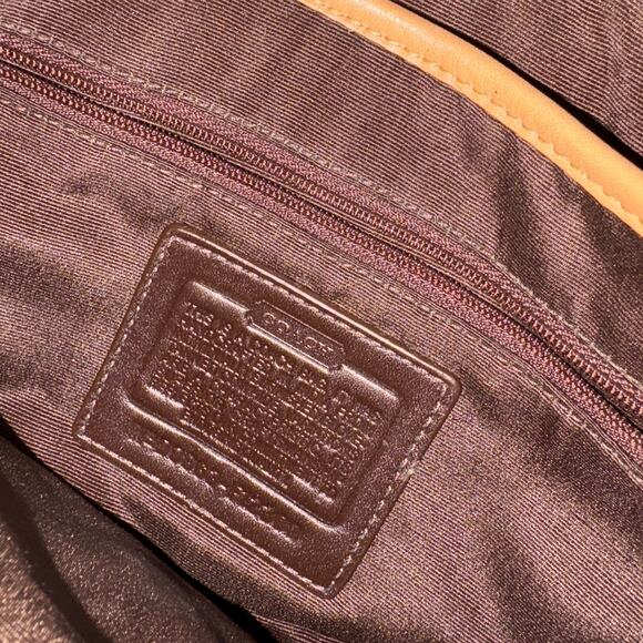 Coach Leahter Soho Hobo Mini Shoulder Bag Buckle Y2k Collection Luxury Rare - Picture 9 of 11